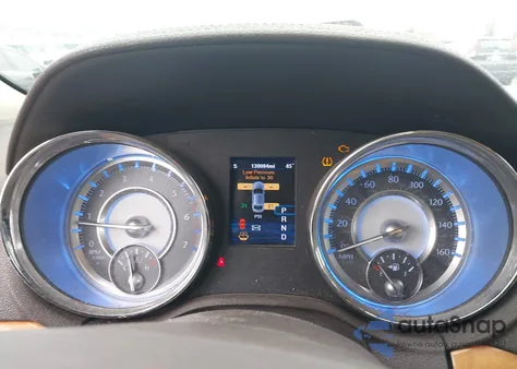 2014 Chrysler 300C Awd z USA, uszkodzony, nr VIN 2C3CCAKT3EH276553